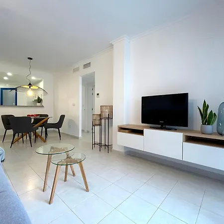 Punta Glea - Bajo Con Jardin Y Vista Al Mar. Apartment *